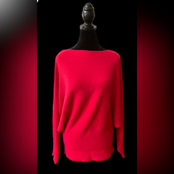 Makarthy: Sweater - Picture 3 of 17